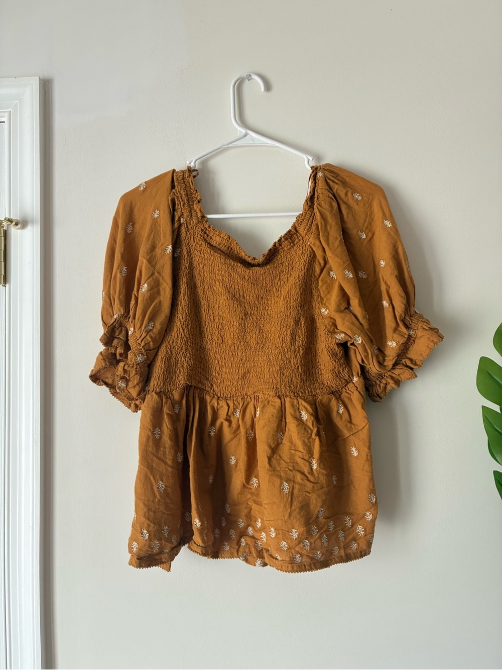 Old Navy Embroidered Puff Sleeve Top in Mustard - Picture 6 of 6